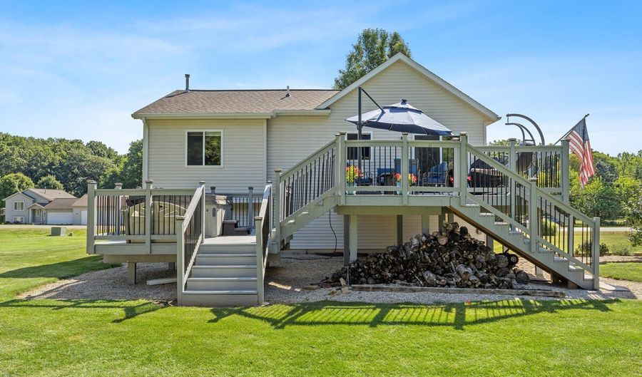 1126 N Vista Ln, Allegan, MI 49010 - 3 Beds, 2 Bath