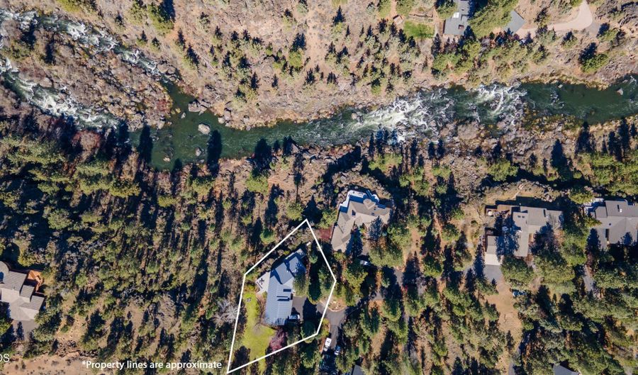 4211 NW Lower Village Rd, Bend, OR 97703 - 3 Beds, 3 Bath