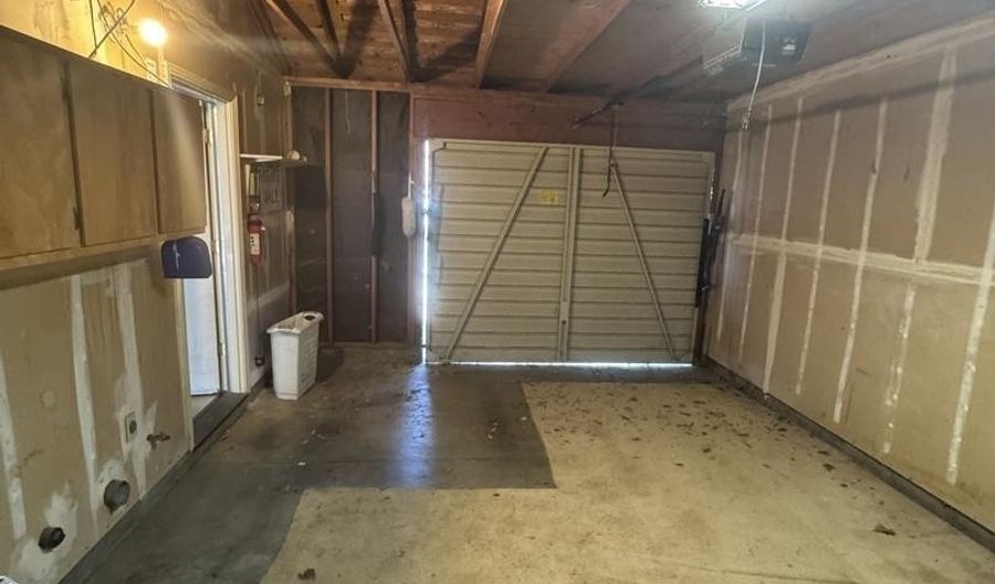 8008 Wagner Ct, Antelope, CA 95843 - 2 Beds, 2 Bath