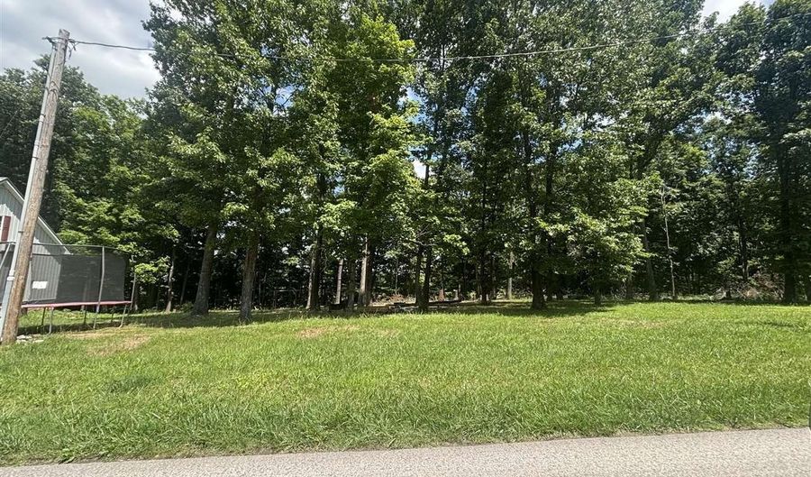 1860 Walkers Chapel Rd, Adolphus, KY 42120 - 3 Beds, 2 Bath