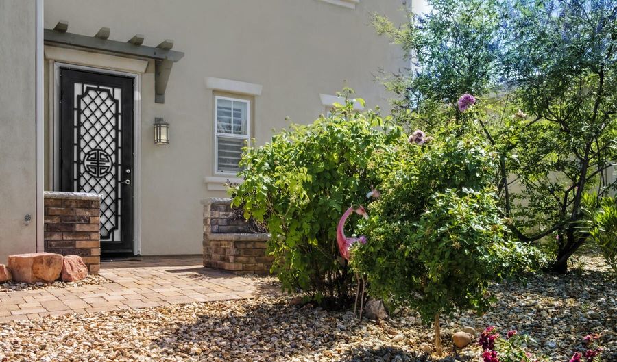 493 Miners Gulch Dr, Clarkdale, AZ 86324 - 4 Beds, 4 Bath