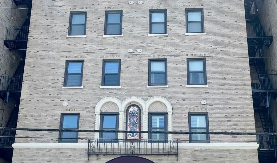 1700 Webb St 3F, Asbury Park, NJ 07712 - 3 Beds, 1 Bath