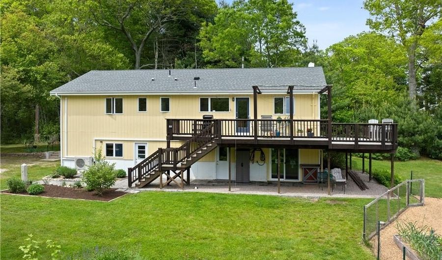 106 Lauri Dr, Charlestown, RI 02813 - 3 Beds, 2 Bath