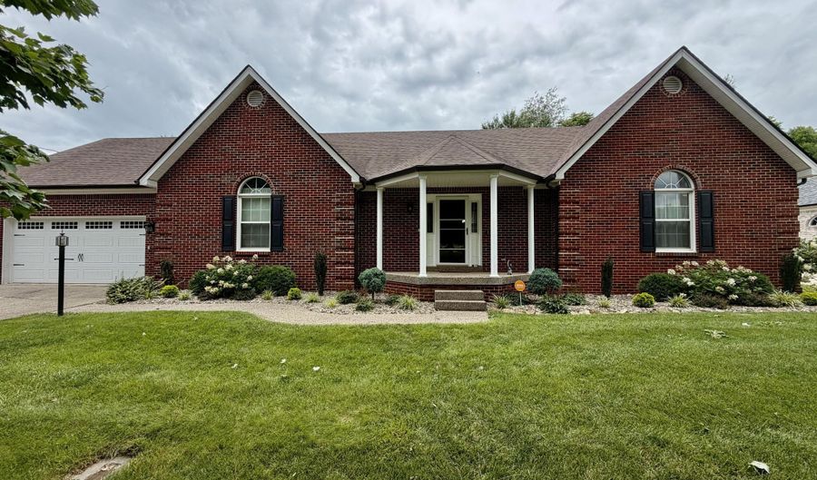 2025 Shannon Dr, Bardstown, KY 40004 - 3 Beds, 2 Bath