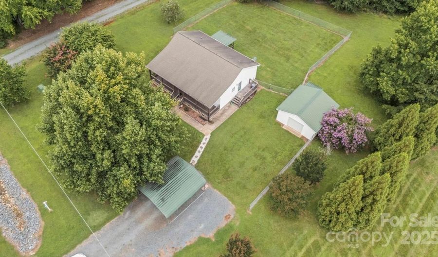 38009 Porter Rd, Albemarle, NC 28001 - 3 Beds, 2 Bath