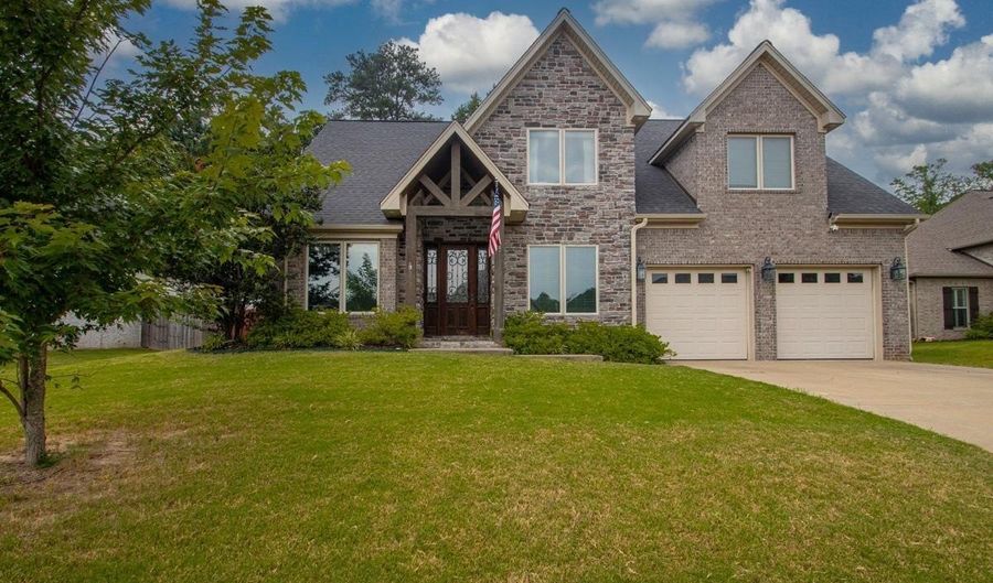 7725 S Shoreline Blvd, Benton, AR 72019 - 5 Beds, 4 Bath