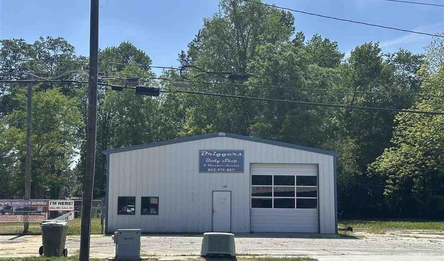 527 Cheraw St, Bennettsville, SC 29512 - 0 Beds, 2 Bath