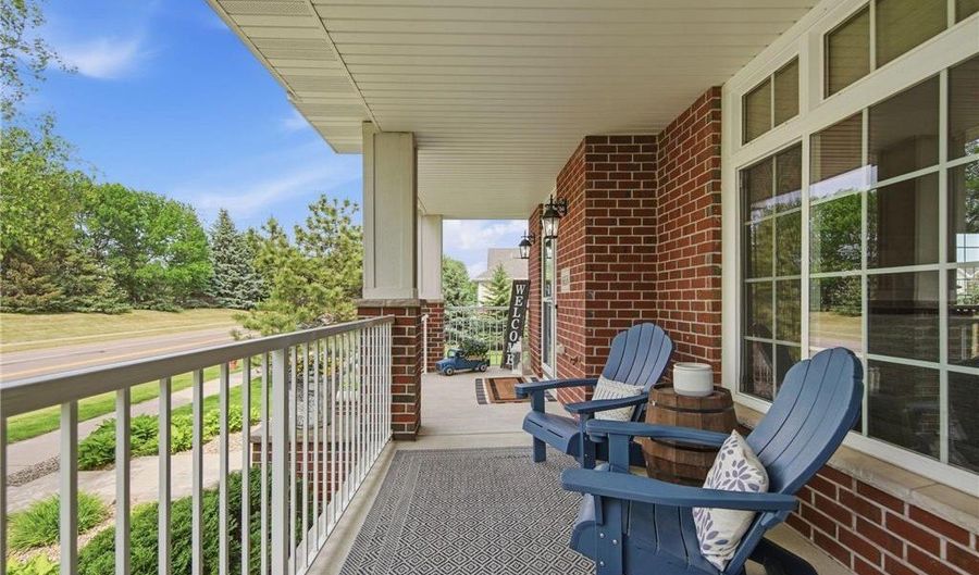 6658 145th St W 3070, Apple Valley, MN 55124 - 4 Beds, 4 Bath
