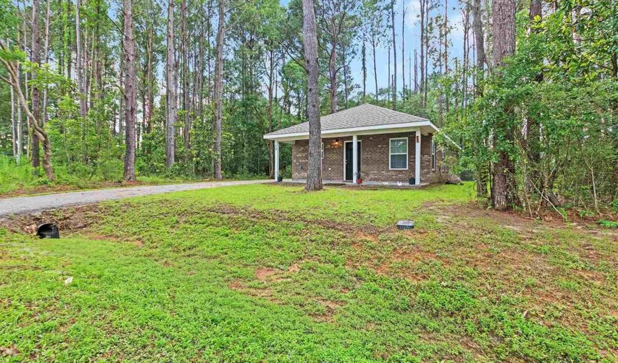 10 Middleton Ln, Atmore, AL 36502 - 3 Beds, 2 Bath