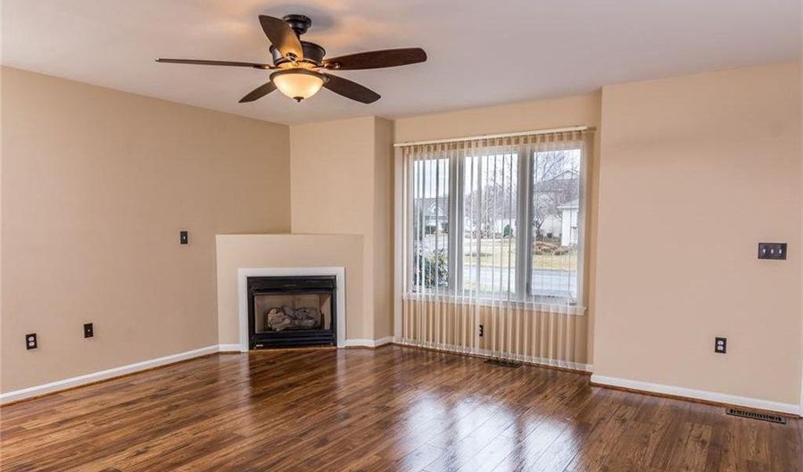 117 LAKESIDE Dr, Lewes, DE 19958 - 3 Beds, 3 Bath