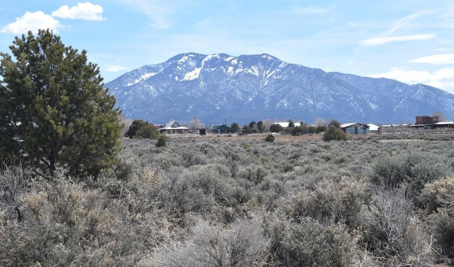 Tracts B4B5B6 Almas Road, Arroyo Seco, NM 87514 - 0 Beds, 0 Bath