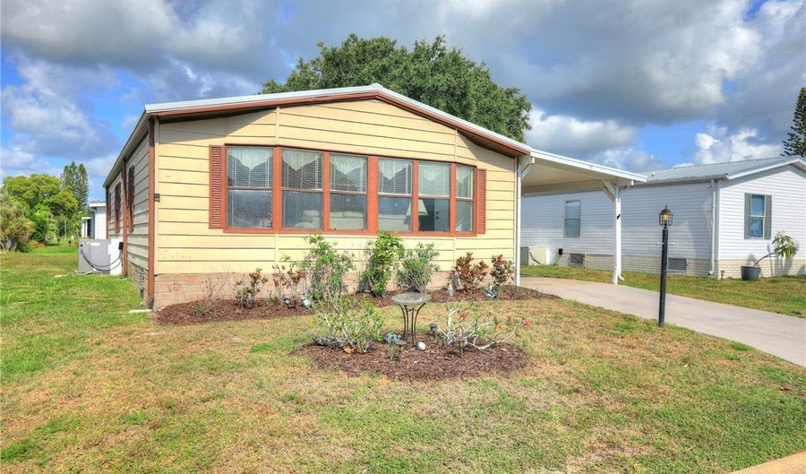 705 Hyacinth Cir, Barefoot Bay, FL 32976 - 2 Beds, 2 Bath