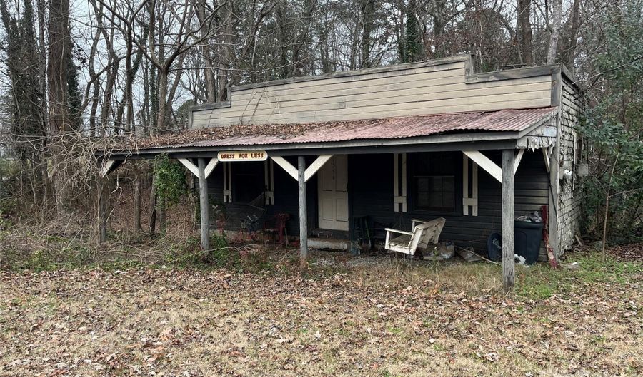 1550 W Cherokee St, Blacksburg, SC 29702 - 0 Beds, 0 Bath