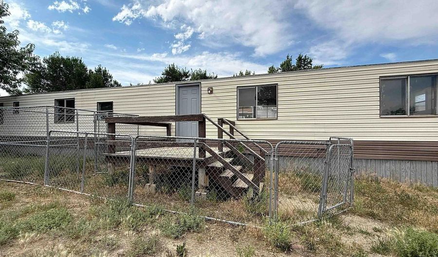 965 W Fetterman # 8 Ave, Buffalo, WY 82834 - 2 Beds, 2 Bath