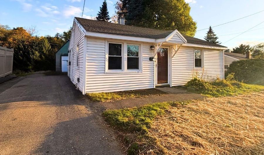 76 Falvey St, Bangor, ME 04401 - 2 Beds, 0 Bath