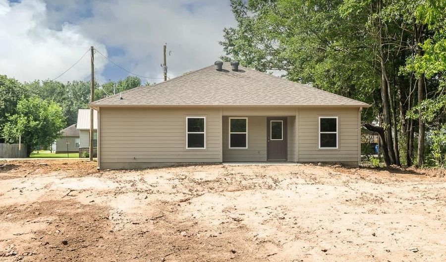 505 E Mississippi Dr, Beebe, AR 72012 - 3 Beds, 2 Bath