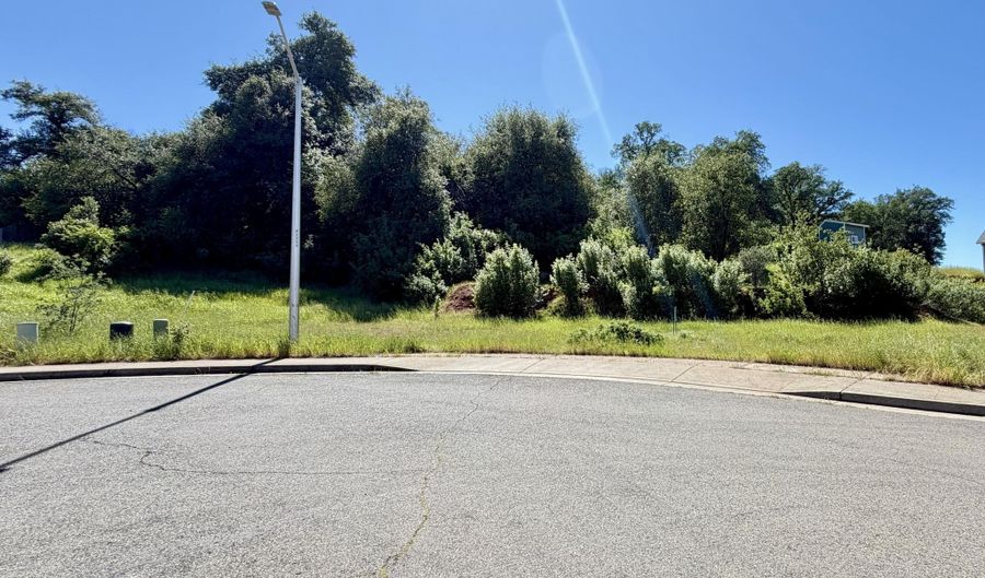 0 34- Acre Yellow Finch Way, Anderson, CA 96007 - 0 Beds, 0 Bath