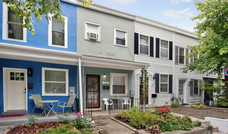 115 16TH St SE, Washington, DC 20003 - 2 Beds, 1 Bath