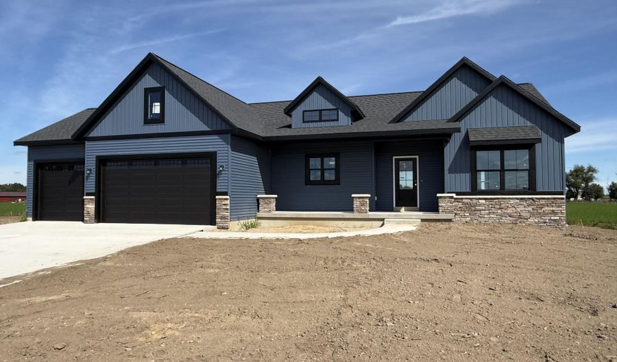 6135 Molli Dr, Allendale, MI 49401 - 5 Beds, 4 Bath