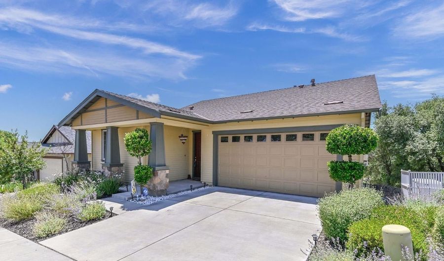 401 McCauley Ranch Rd, Angels Camp, CA 95222 - 4 Beds, 3 Bath