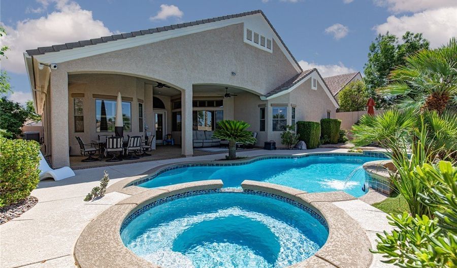 2195 Stage Stop Dr, Henderson, NV 89052 - 4 Beds, 4 Bath