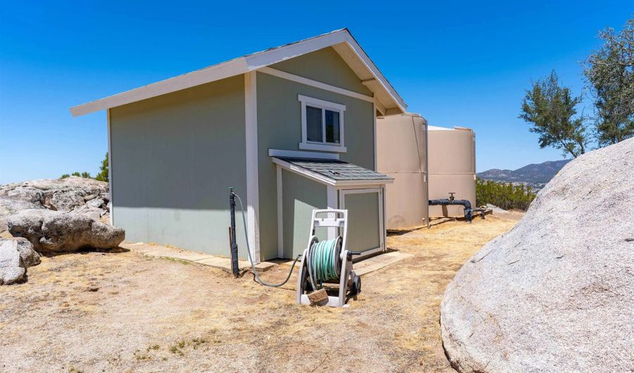43700 Sunshine Cir, Aguanga, CA 92536 - 3 Beds, 3 Bath