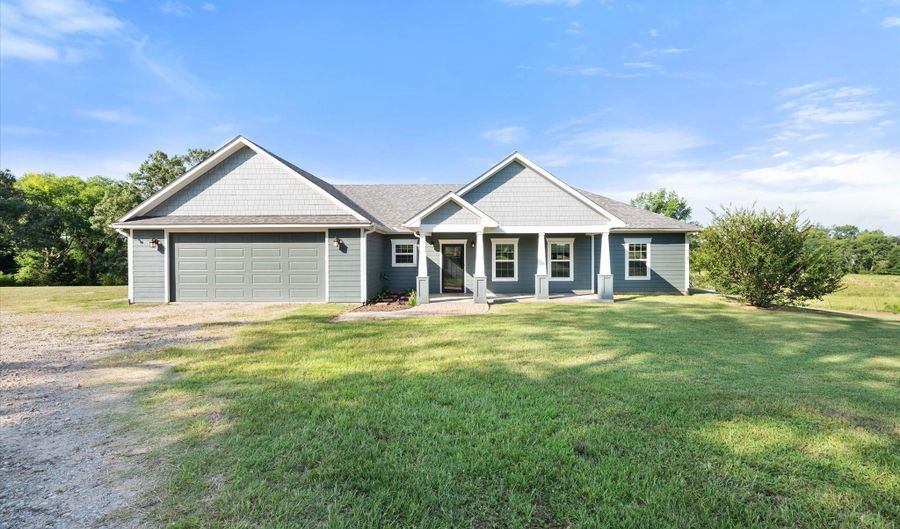 5568 S Fm 779, Alba, TX 75410 - 3 Beds, 3 Bath