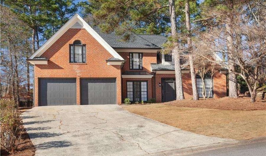 2419 Doubletree Dr NW, Acworth, GA 30102 - 5 Beds, 2 Bath