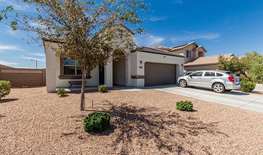 29779 W WHITTON Ave, Buckeye, AZ 85396 - 4 Beds, 2 Bath