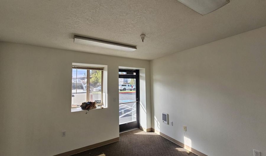 840 SE Woodland Blvd 115, Bend, OR 97702 - 0 Beds, 0 Bath