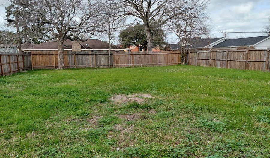 1105 MILLER, Angleton, TX 77515 - 3 Beds, 1 Bath