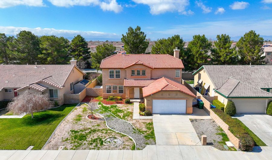 45817 Coventry Ct, Lancaster, CA 93534 - 5 Beds, 3 Bath