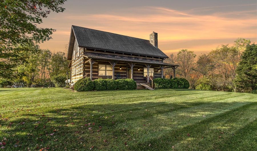 9058 Peters Rd, Ashley, OH 43003 - 3 Beds, 2 Bath