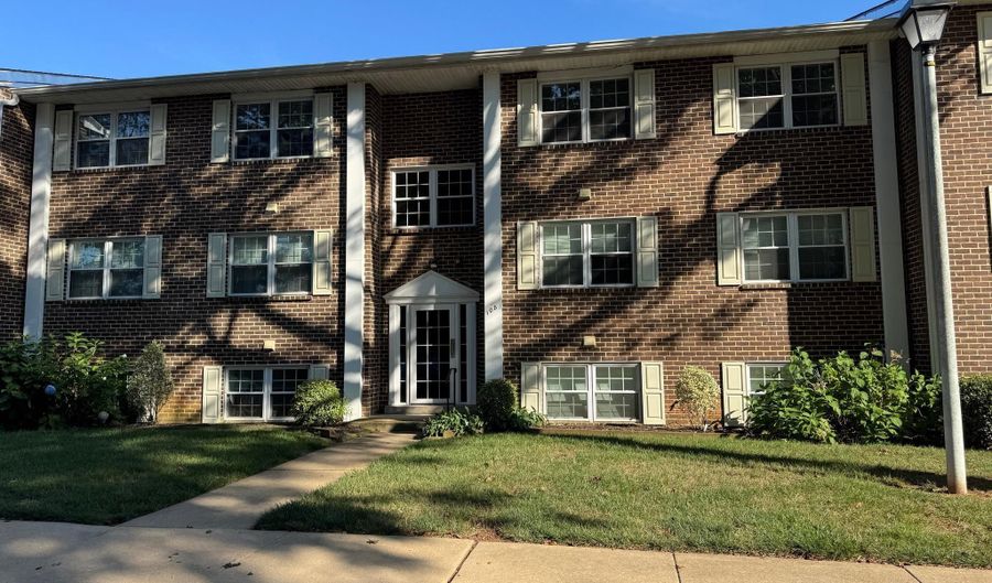 108 SEEVUE Ct F, Bel Air, MD 21014 - 2 Beds, 1 Bath