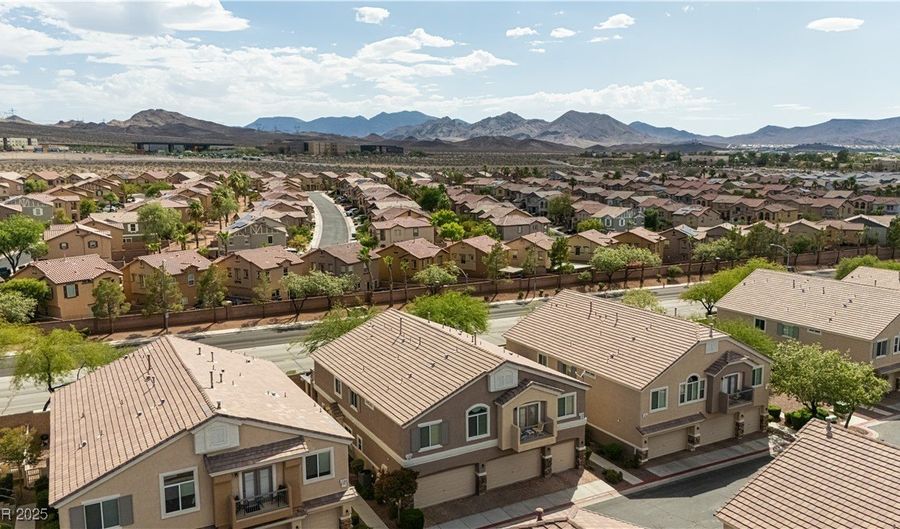 1155 Heavenly Harvest Pl 3, Henderson, NV 89002 - 3 Beds, 3 Bath