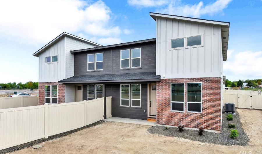 2907 Bandit, Caldwell, ID 83605 - 3 Beds, 3 Bath