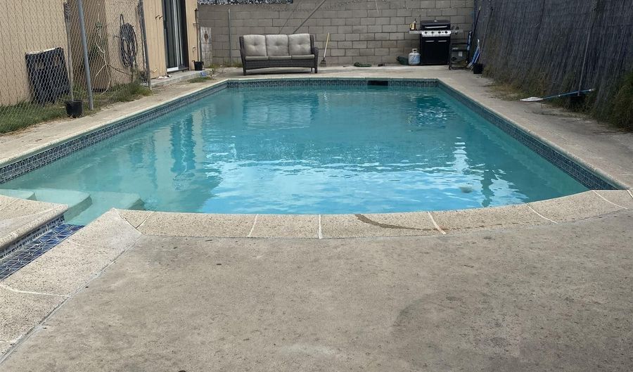 2213 Morningside St, San Diego, CA 92139 - 3 Beds, 3 Bath