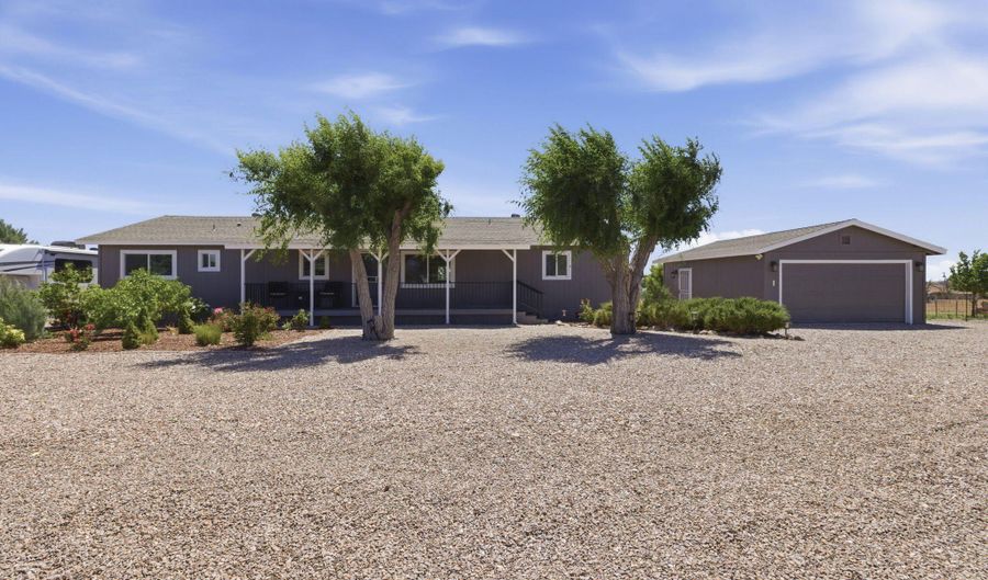 2165 N Maricopa St, Chino Valley, AZ 86323 - 3 Beds, 2 Bath