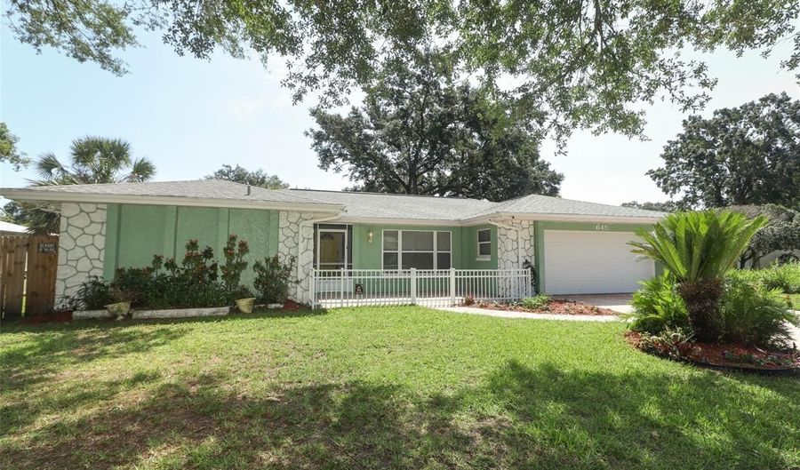 645 PEACHWOOD Dr, Altamonte Springs, FL 32714 - 4 Beds, 3 Bath
