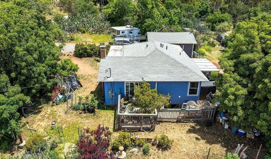 2163 Gracey Ln, Fallbrook, CA 92028 - 2 Beds, 1 Bath