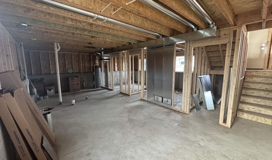 860 Bushnell Ct, Box Elder, SD 57719 - 3 Beds, 1 Bath