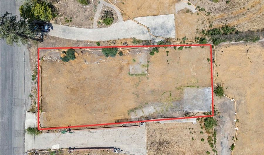2852 Santa Rosa Ave, Altadena, CA 91001 - 0 Beds, 0 Bath