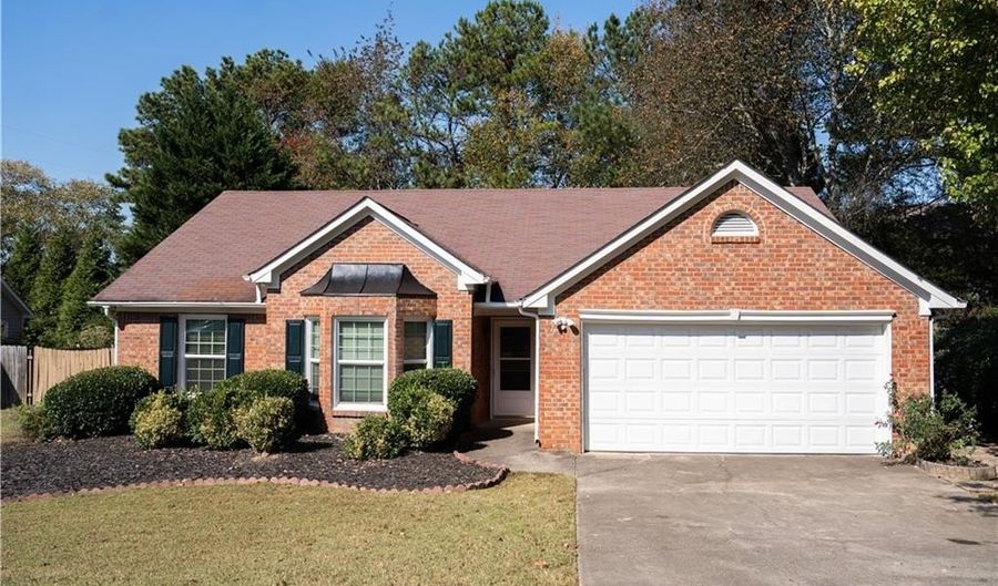 4870 Camberbridge Dr, Alpharetta, GA 30022 - 3 Beds, 2 Bath