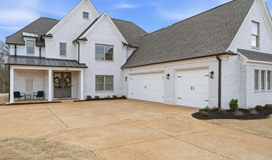 12069 W STROMNESS Cv W, Arlington, TN 38002 - 5 Beds, 3 Bath