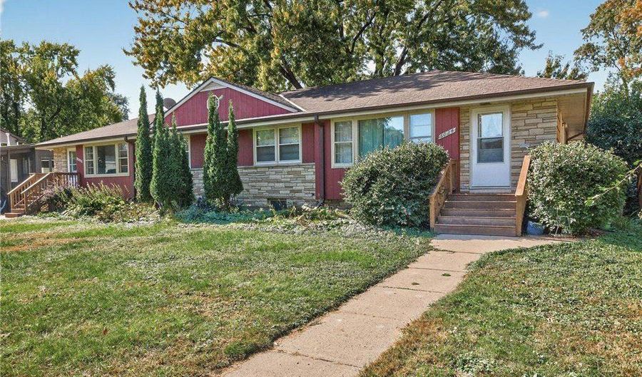 5024 Beard Ave S, Minneapolis, MN 55410 - 6 Beds, 0 Bath