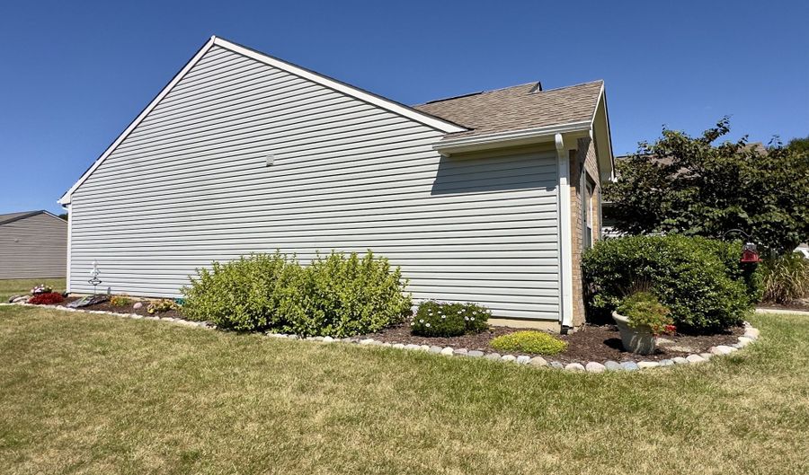 1576 Rosewood Dr, Avon, IN 46123 - 3 Beds, 2 Bath