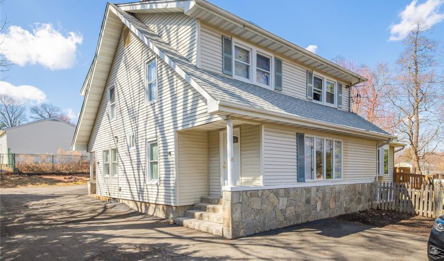 45 Cragmere Rd, Airmont, NY 10901 - 6 Beds, 3 Bath