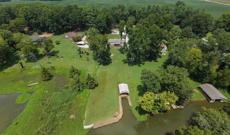 10744 Paradise Shrs, Athens, AL 35611 - 3 Beds, 2 Bath
