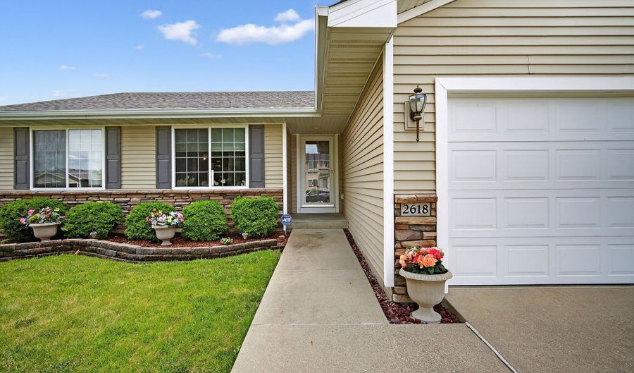 2618 13th St SW, Altoona, IA 50009 - 4 Beds, 3 Bath