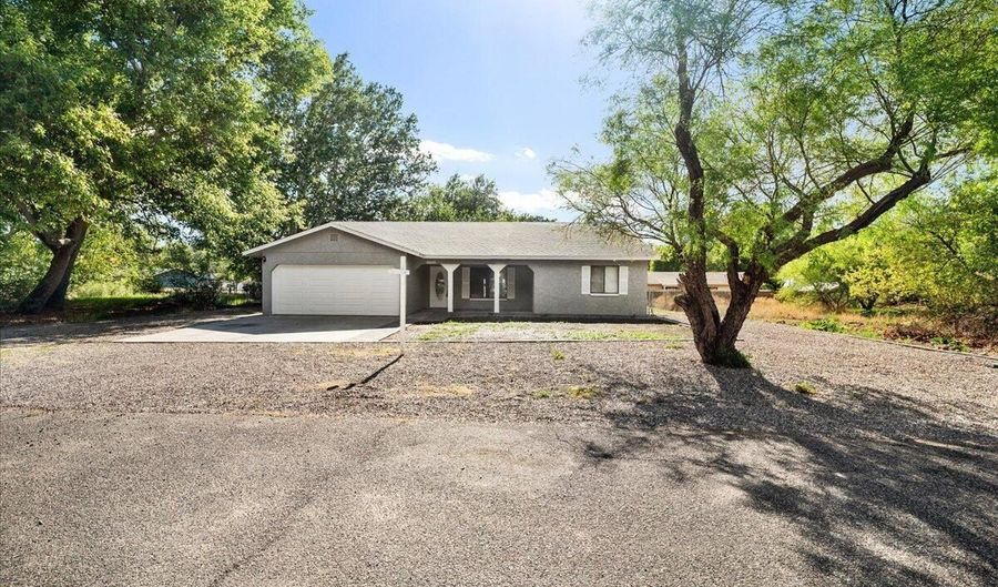 3540 S COTTONWOOD Dr, Camp Verde, AZ 86322 - 4 Beds, 3 Bath